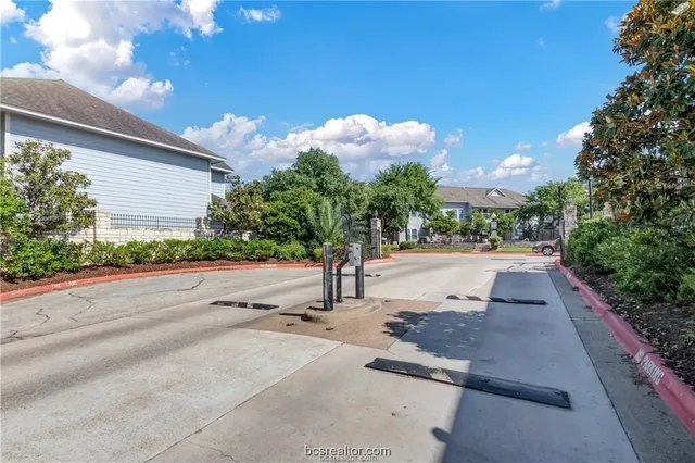 $550 | 1252 Canyon Creek Circle, College Station, TX 77840