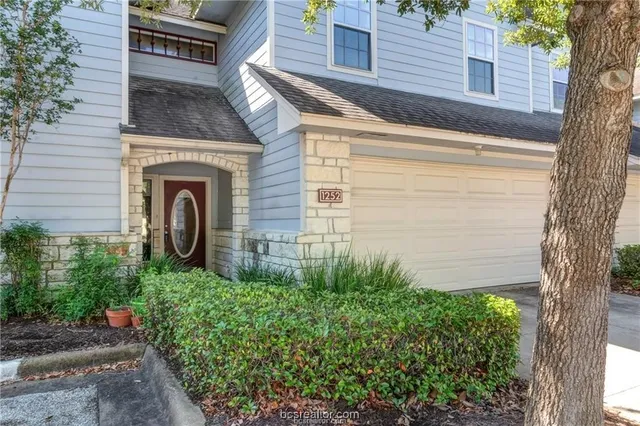 $550 | 1252 Canyon Creek Circle, College Station, TX 77840