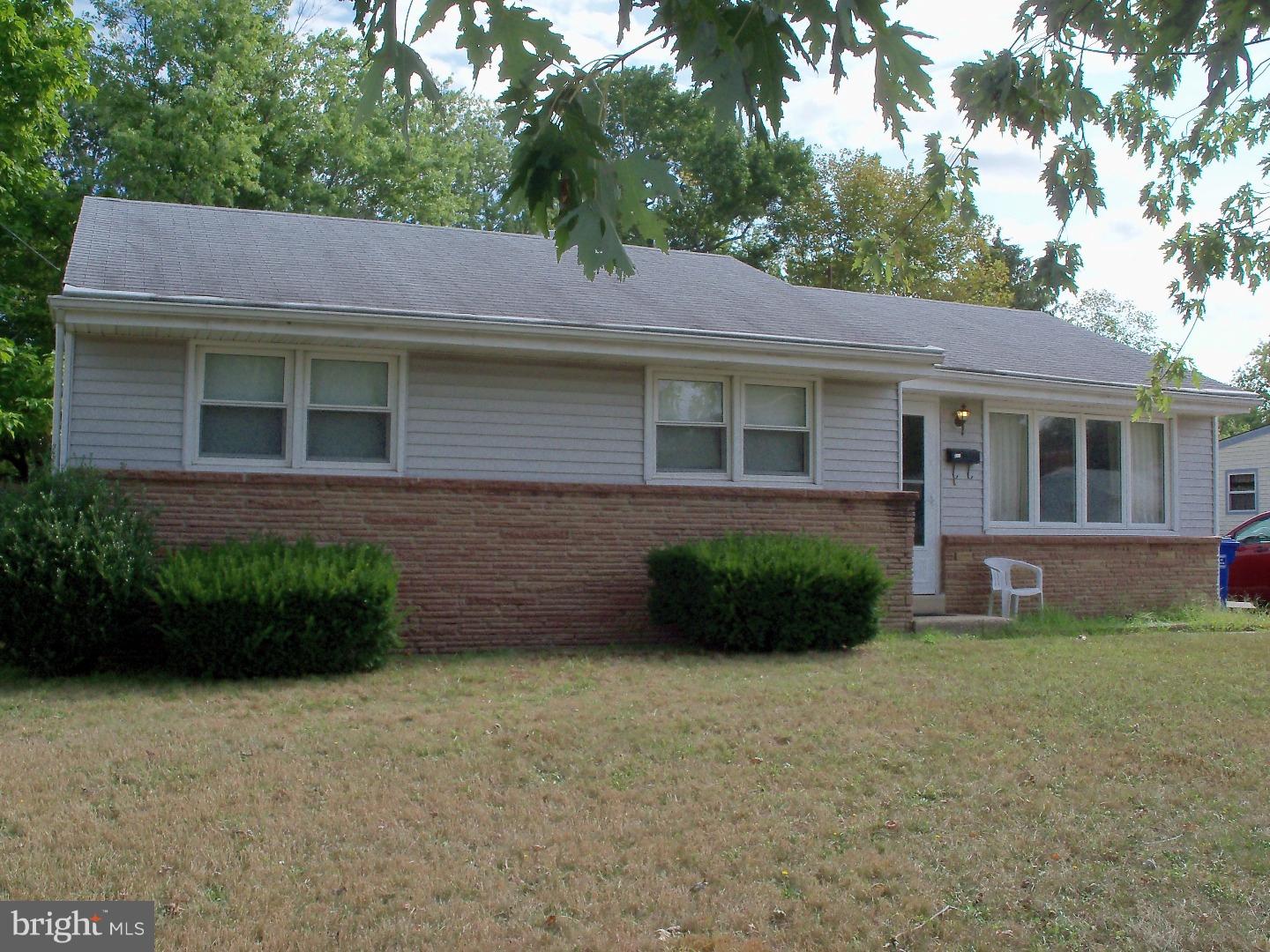 611 Cornwall Road Sewell, NJ 08080 - Photo 1 of 15