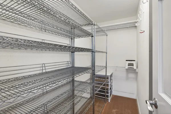 $449,900 | 2670 Commerce Boulevard, Unit 202, Mound, MN 55364