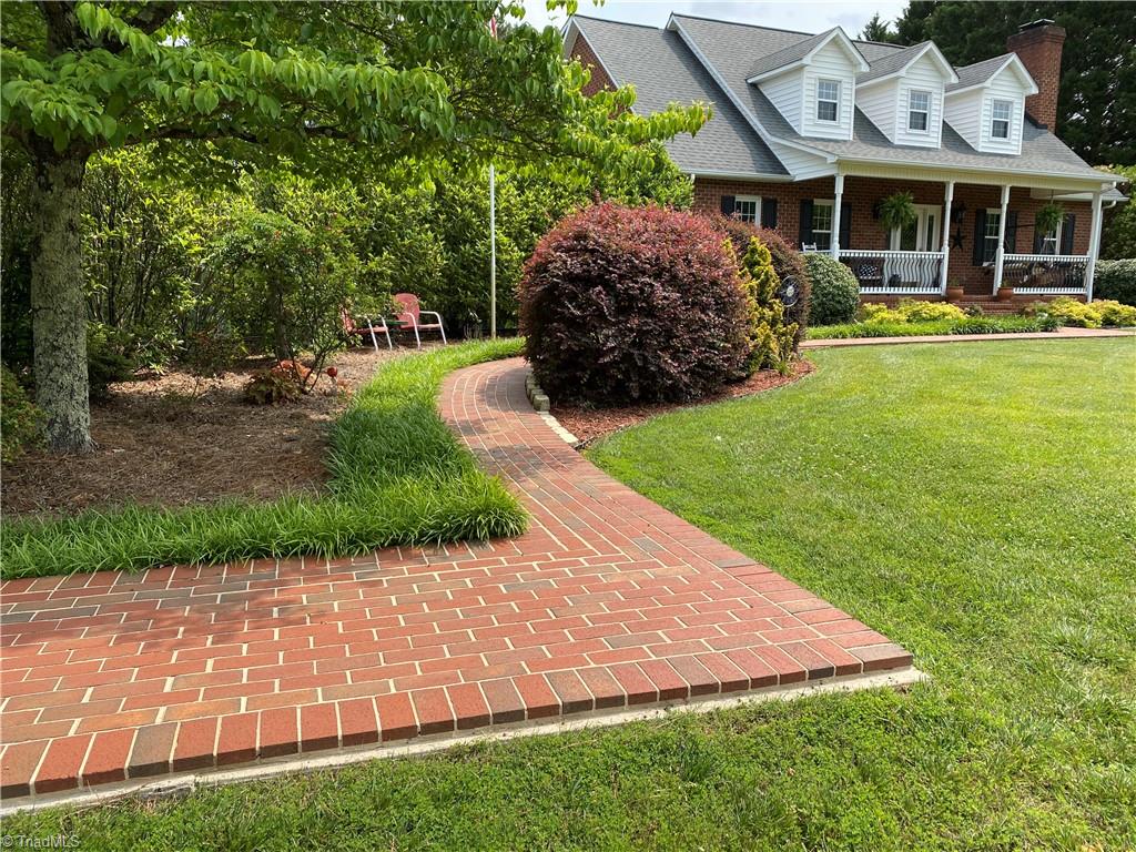 2784 Slate Road King, NC 27021 - Photo 4 of 49