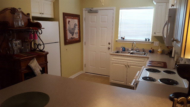 25955 Canal Road, Unit 211 Orange Beach, AL 36561 - Photo 3 of 34 KITCHEN