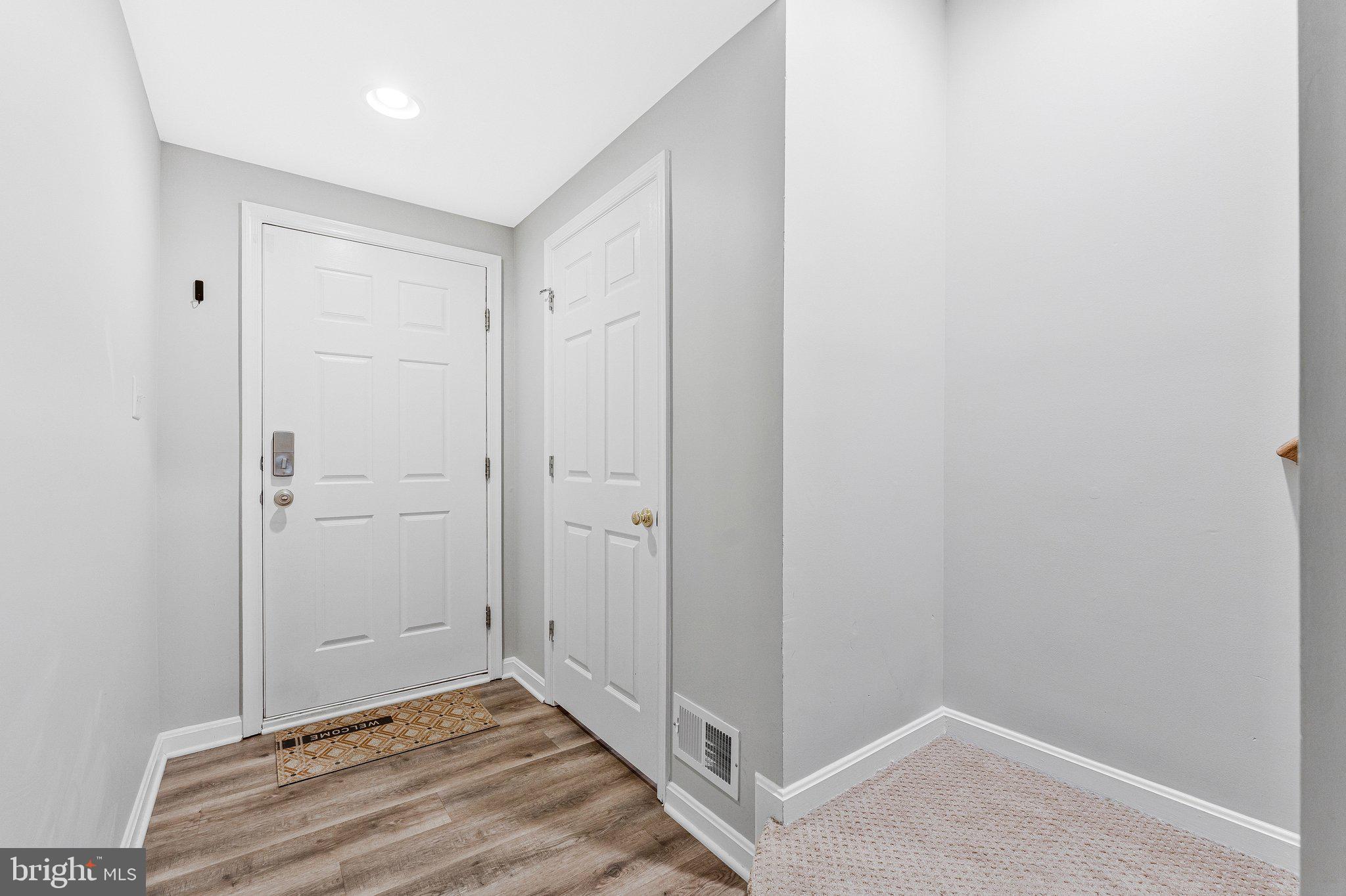 22011 Box Car Square Sterling, VA 20166 - Photo 31 of 45 Foyer Entry