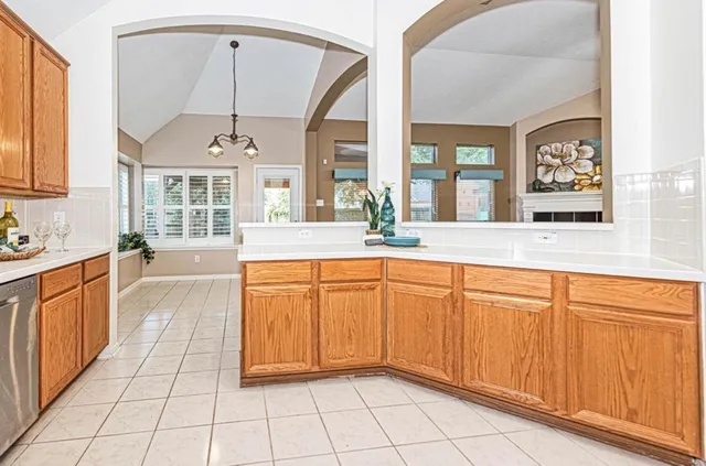 $2,400 | 3503 Darby Court, Pearland, TX 77584