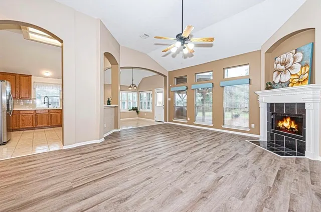 $2,400 | 3503 Darby Court, Pearland, TX 77584