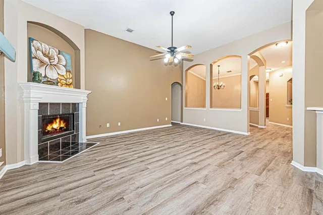 $2,400 | 3503 Darby Court, Pearland, TX 77584