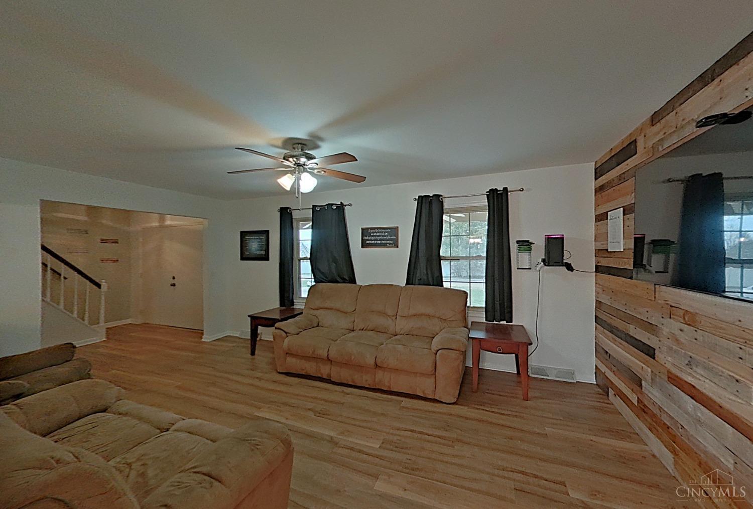 1448 Covered Bridge Road Cincinnati, OH 45231 - Photo 9 of 99