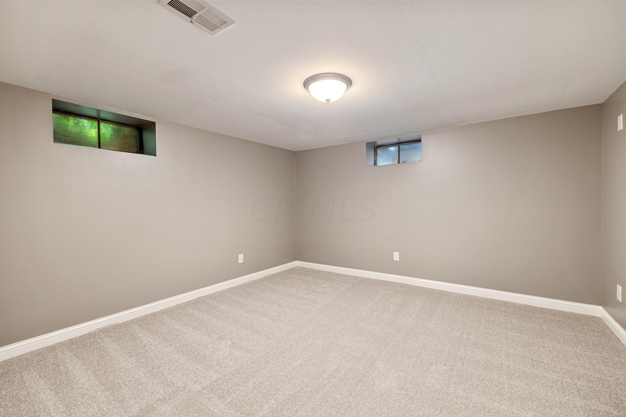 3951 Mountview Road Columbus, OH 43220 - Photo 27 of 35 Could be 4th Bedroom