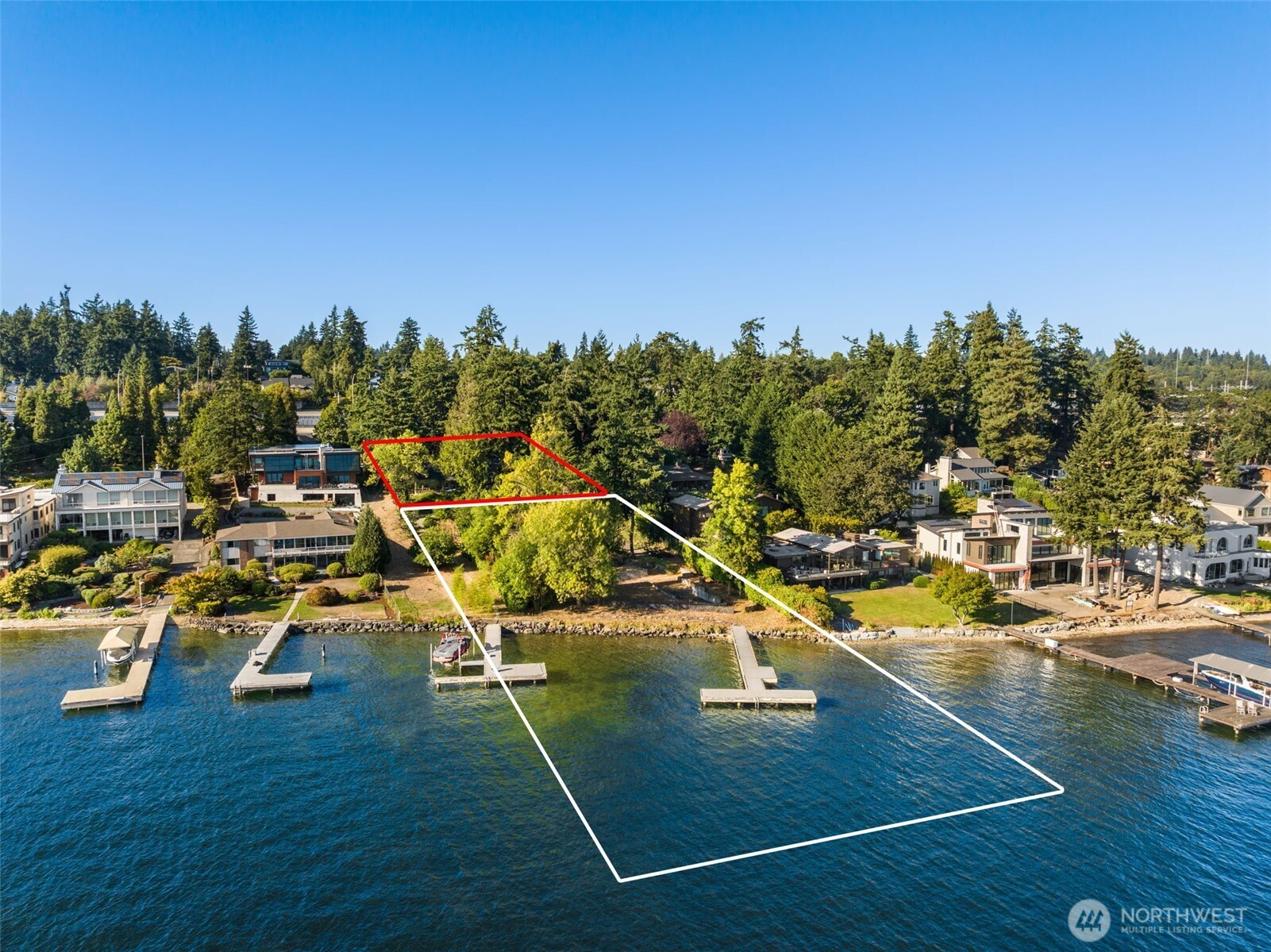 10879 Southeast Lake Road Bellevue, WA 98004 - Photo 4 of 10 Gallery Image 4