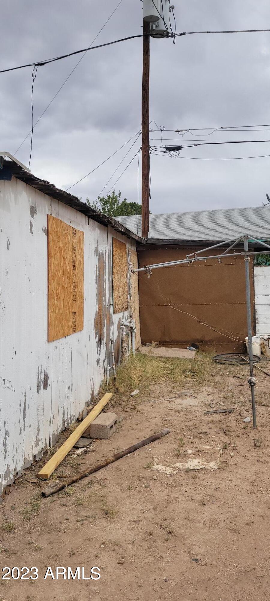 617 East 17th Street Douglas, AZ 85607 - Photo 39 of 43 20231017_132330