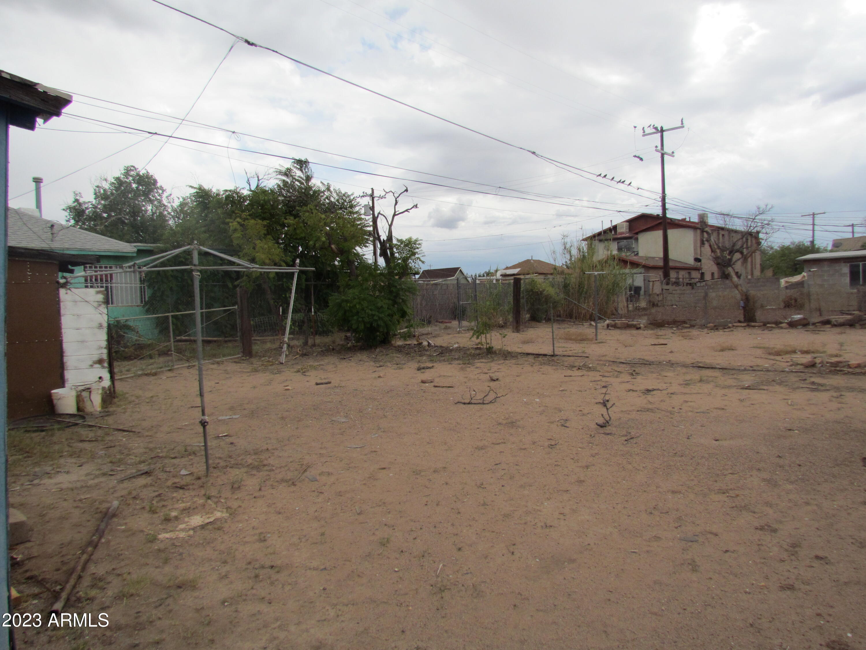 617 East 17th Street Douglas, AZ 85607 - Photo 6 of 43 IMG_4715