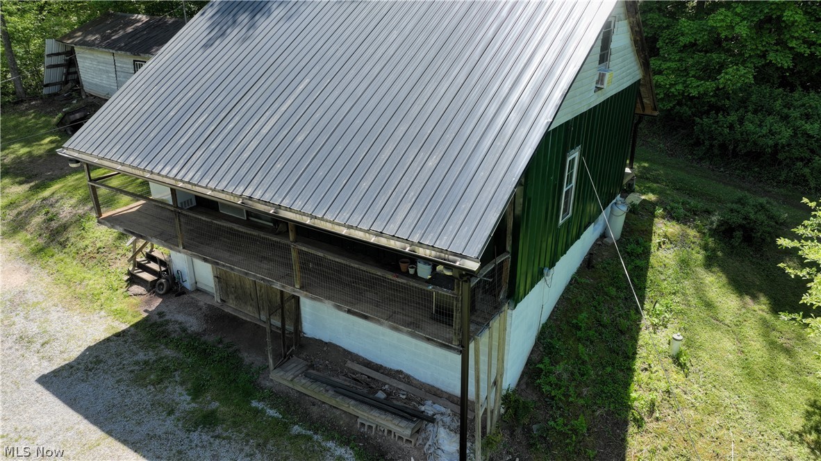 8261 Glendale Road Cairo, WV 26337 - Photo 6 of 37