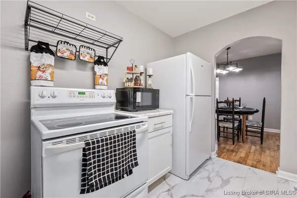 $229,000 | 1310 East 9th Street, Jeffersonville, IN 47130