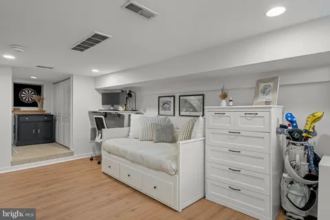 $599,000 | 2050 St Albans Street, Philadelphia, PA 19146