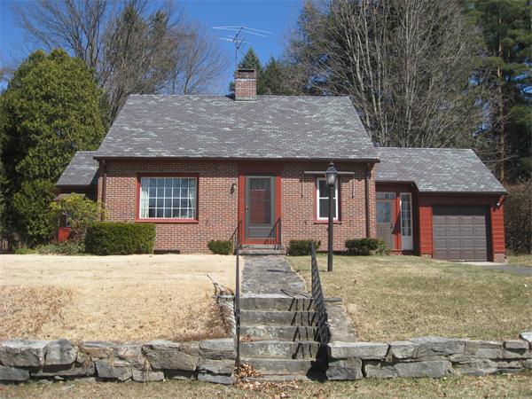 62 Blue Hills Road Amherst, MA 01002 - Photo 1 of 30 Gallery Image 1