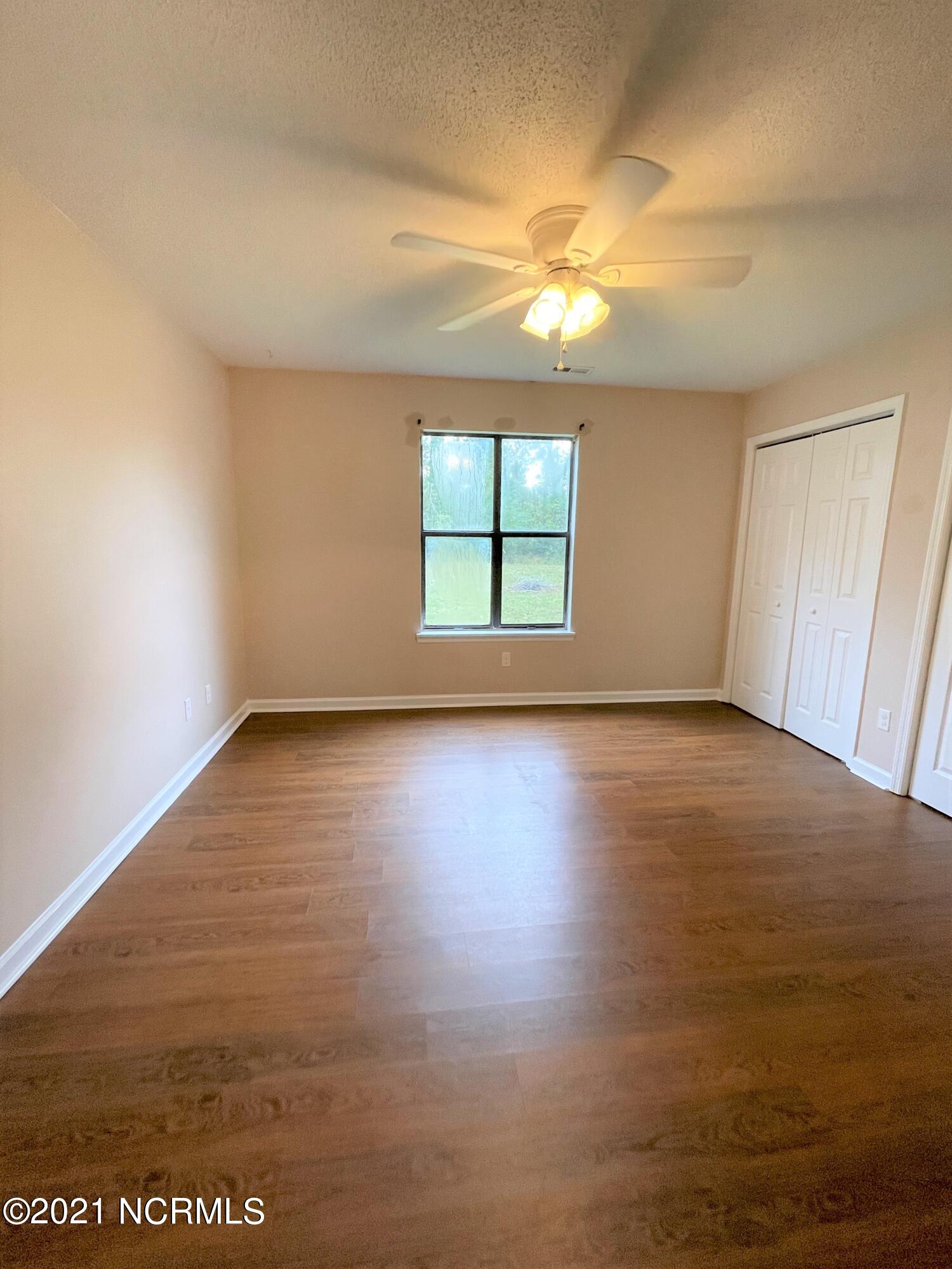 829 Mill River Road Jacksonville, NC 28540 - Photo 11 of 21 20211104_162854137_iOS