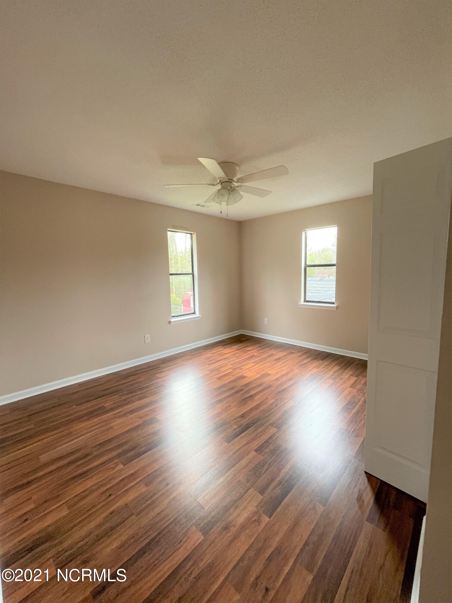 829 Mill River Road Jacksonville, NC 28540 - Photo 17 of 21 20211104_163202839_iOS