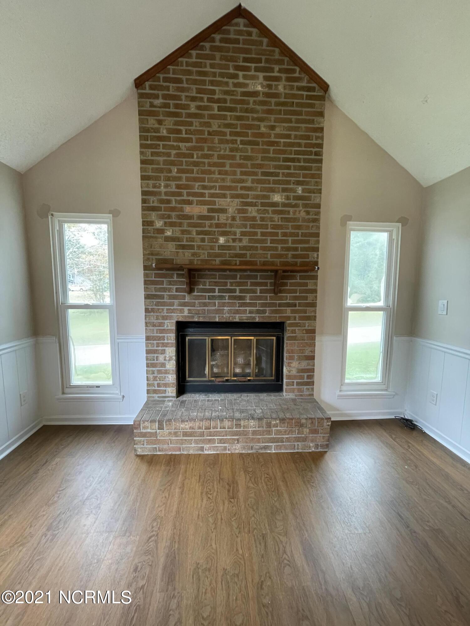 829 Mill River Road Jacksonville, NC 28540 - Photo 4 of 21 20211104_162611876_iOS