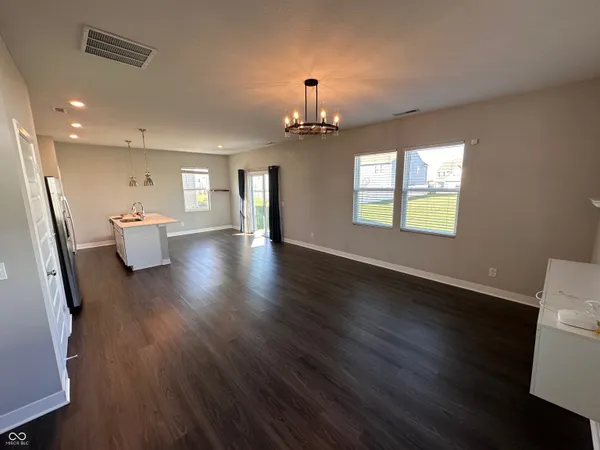 $2,200 | 418 Switchgrass Lane, Whiteland, IN 46184