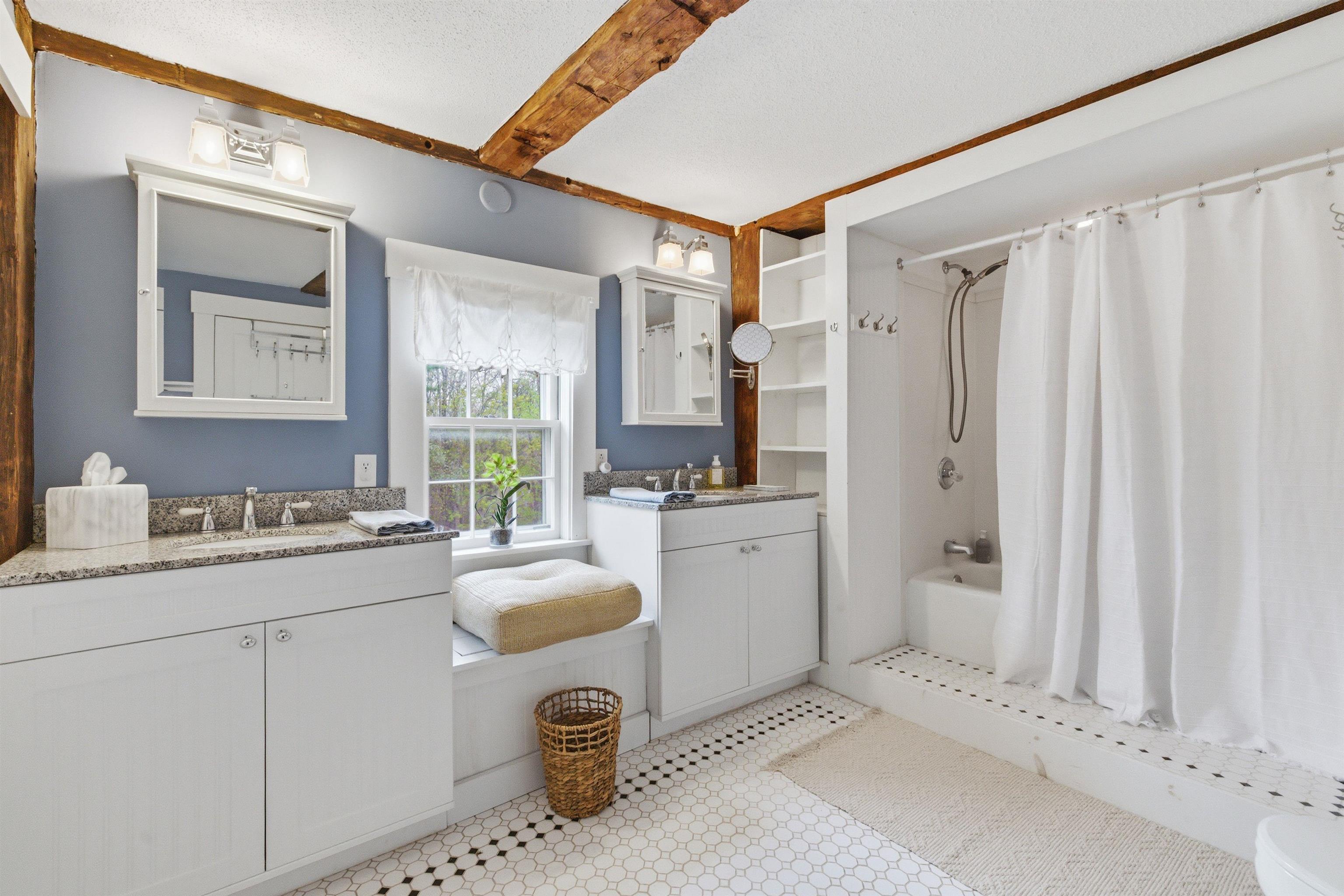 2671 Parade Road Laconia, NH 03246 - Photo 32 of 52
