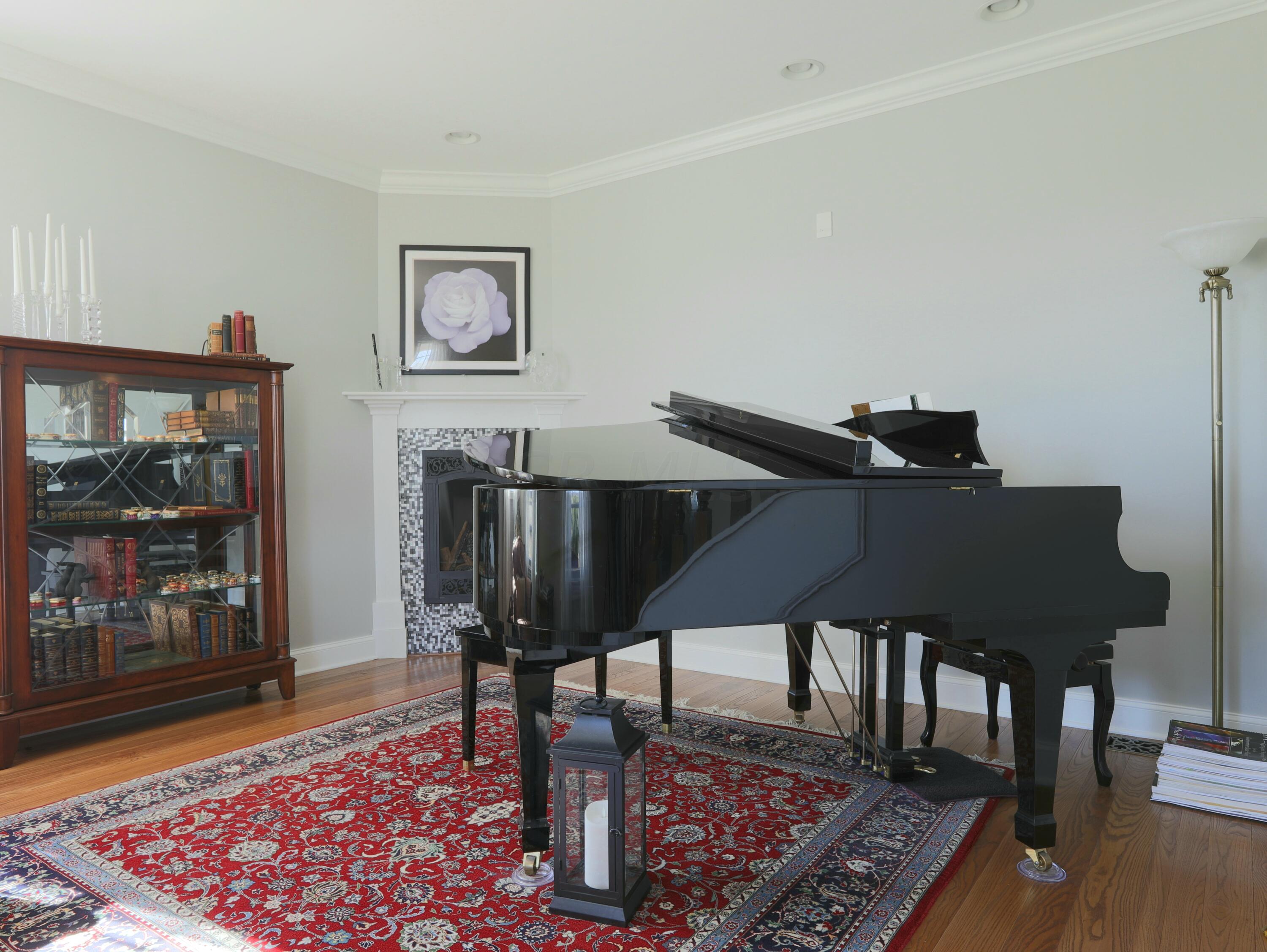 1052 Harrison Road Jackson, OH 45640 - Photo 9 of 41 9. Main Piano Room
