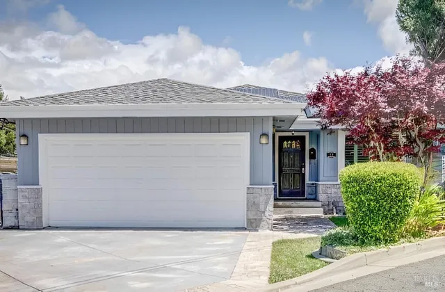 $699,000 | 32 Romine Way, Vallejo, CA 94591