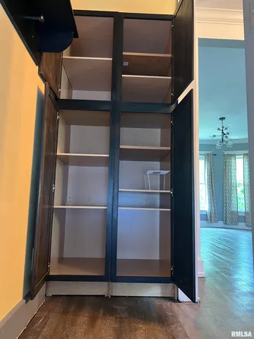 $175,000 | 236 West Grant Street, Macomb, IL 61455