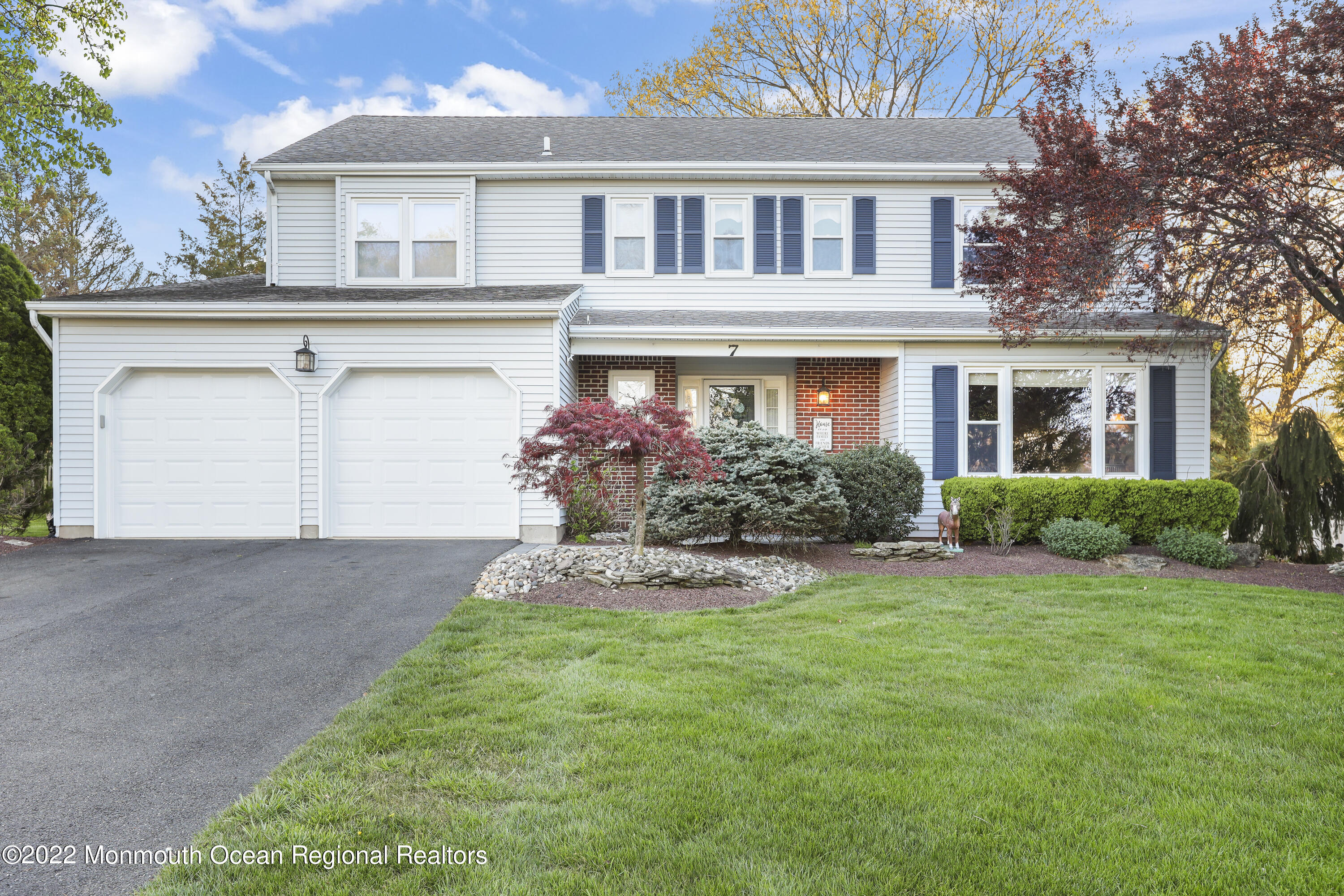 7 Rowena Road Manalapan, NJ 07726 - Photo 1 of 38 6A8A6996