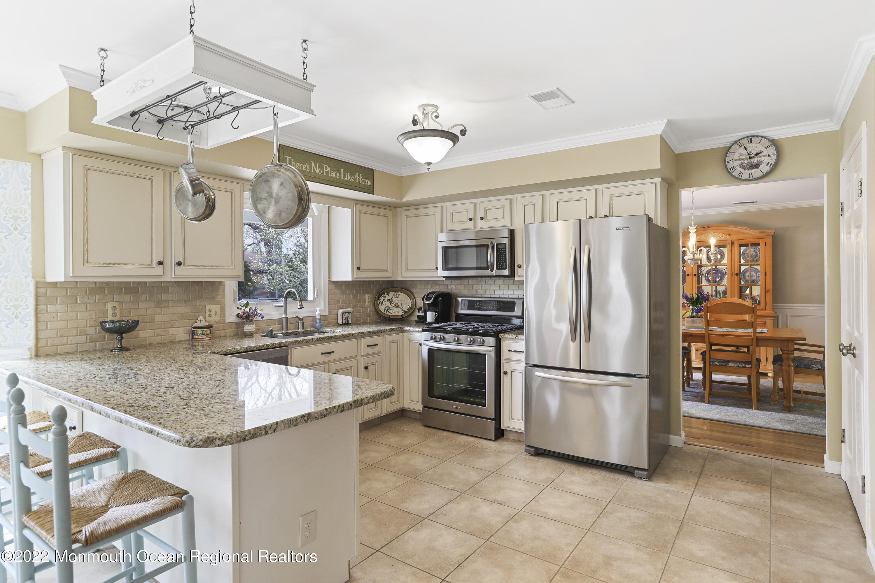 7 Rowena Road Manalapan, NJ 07726 - Photo 12 of 38 1T3A6215
