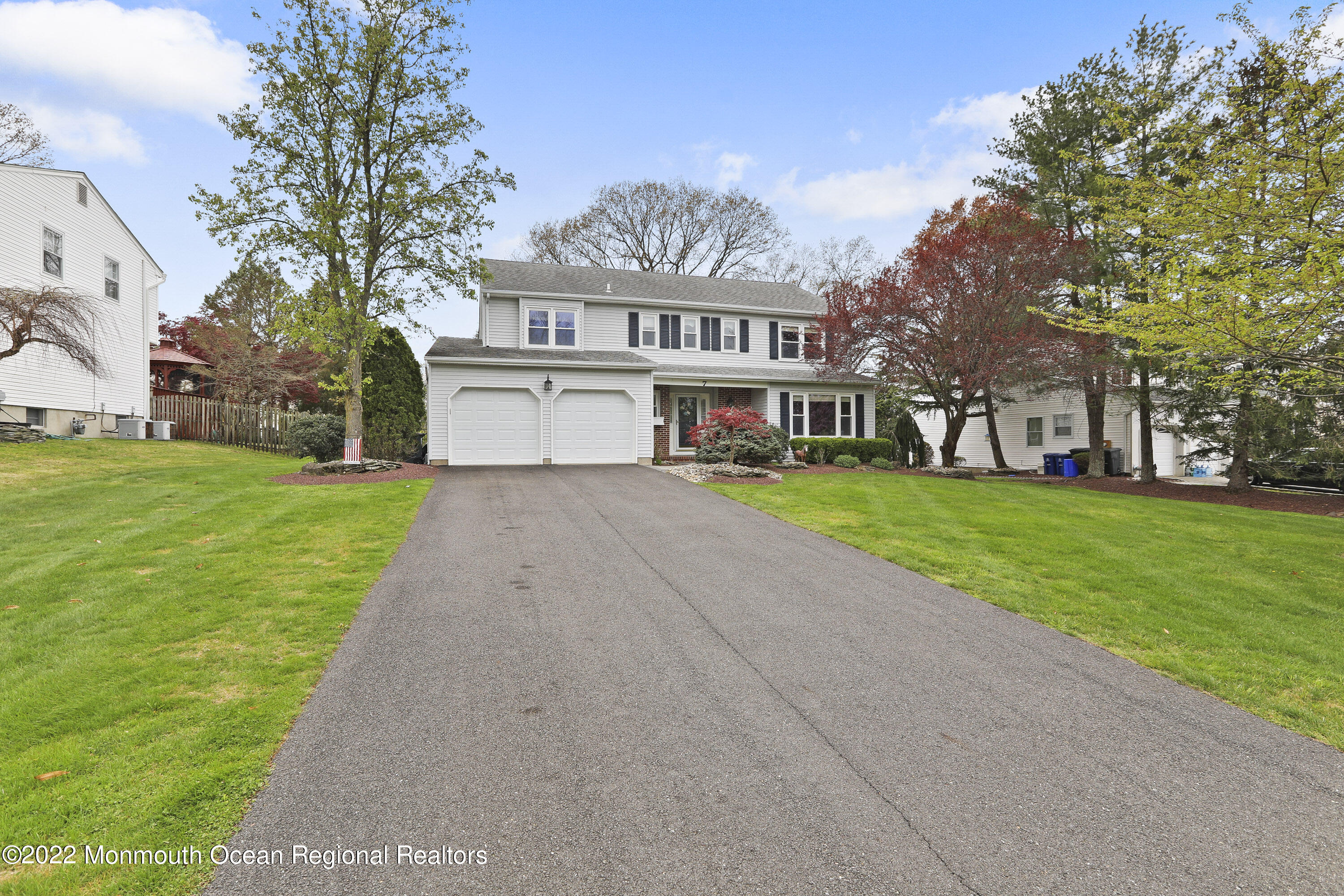 7 Rowena Road Manalapan, NJ 07726 - Photo 4 of 38 1T3A6375
