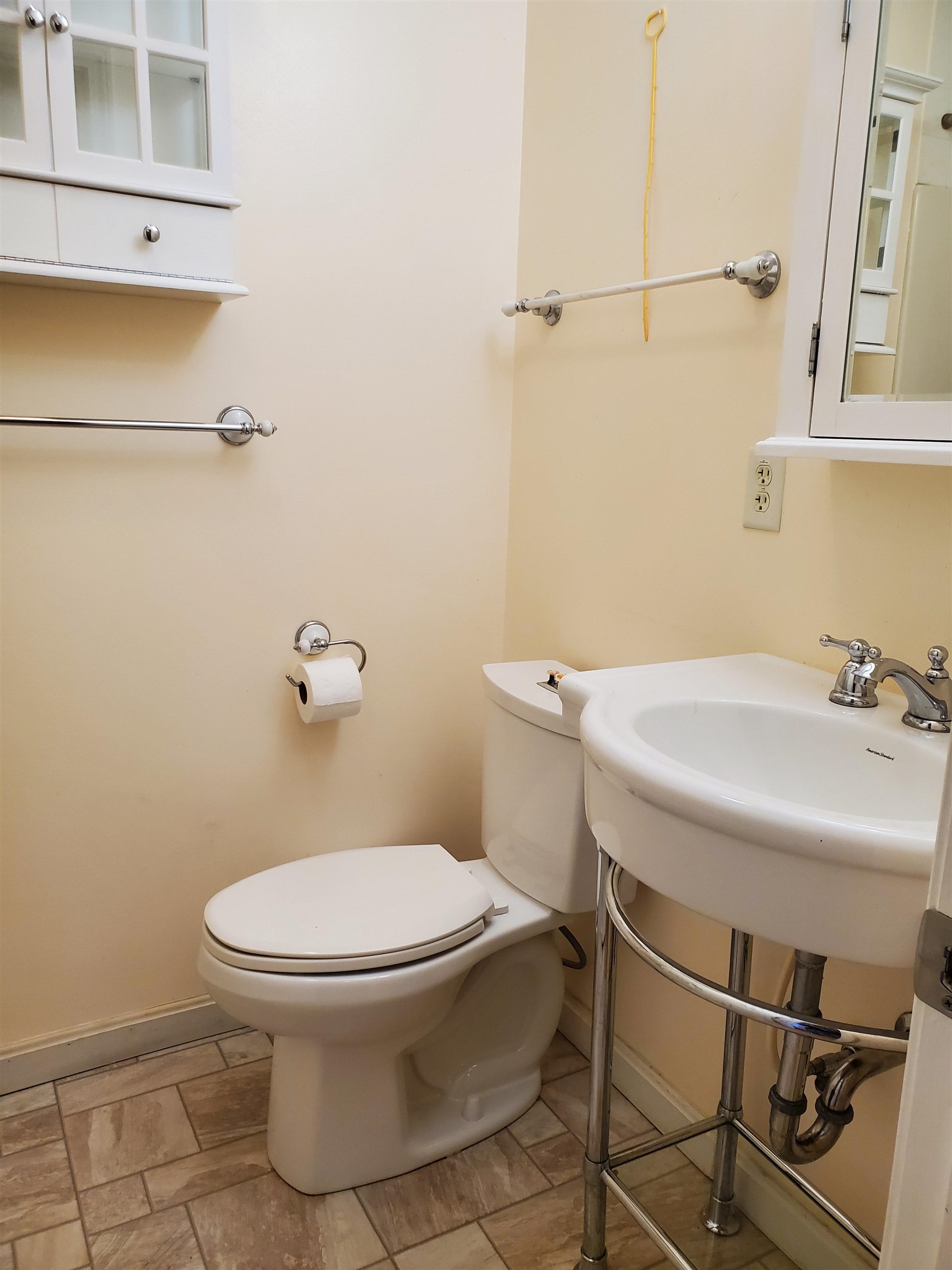 220 Mascoma Street, Unit 11 Lebanon, NH 03766 - Photo 14 of 24