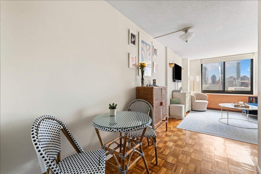 200 Rector Place, Unit 21M Manhattan, NY 10280 - Photo 3 of 12