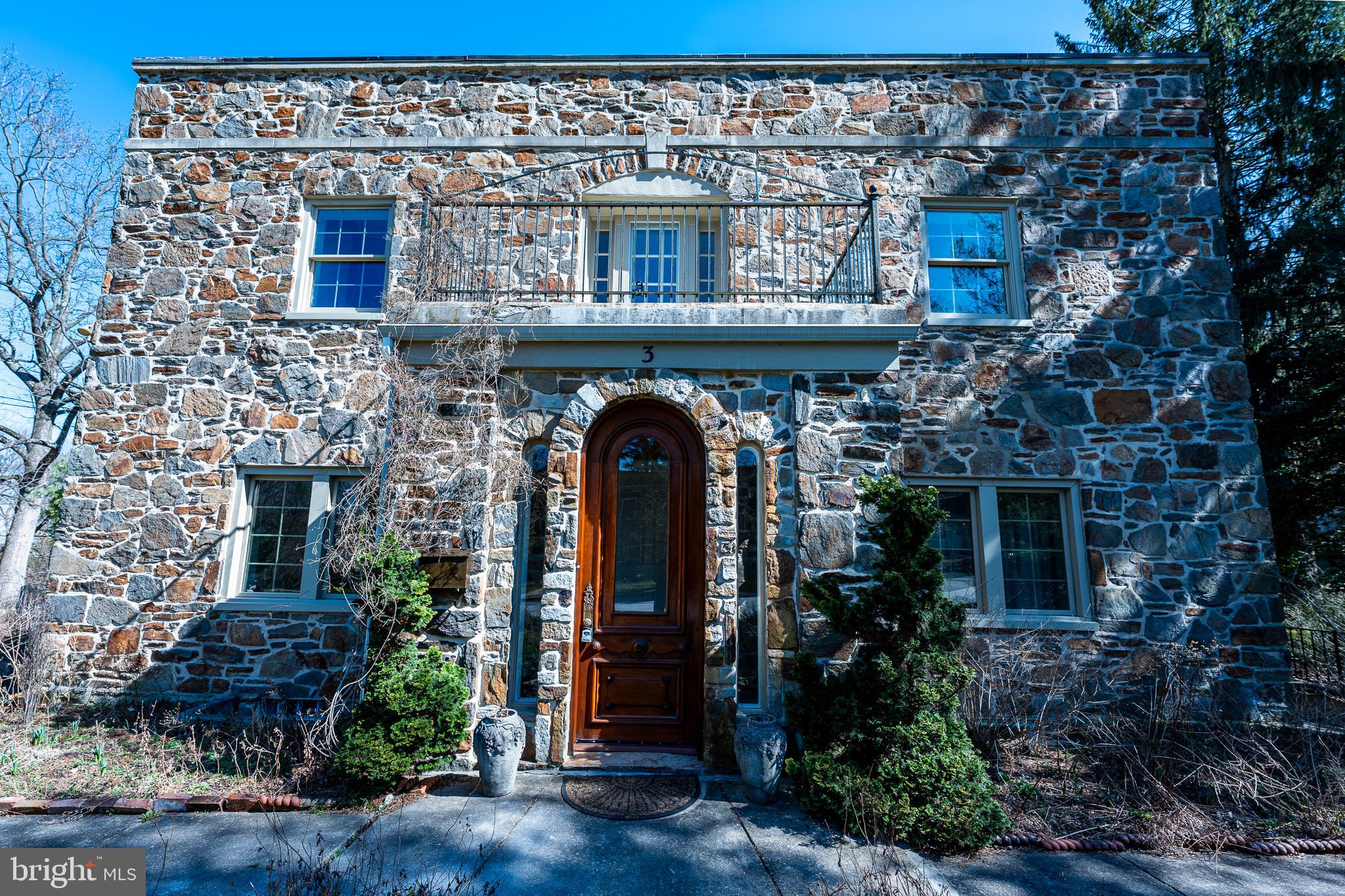 3 Center Road Baltimore, MD 21286 - Photo 2 of 57 Gallery Image 2