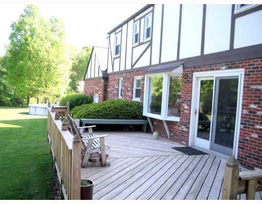 220 Thompson Hill Road Aliquippa, PA 15001 - Photo 17 of 18 Exterior Back.