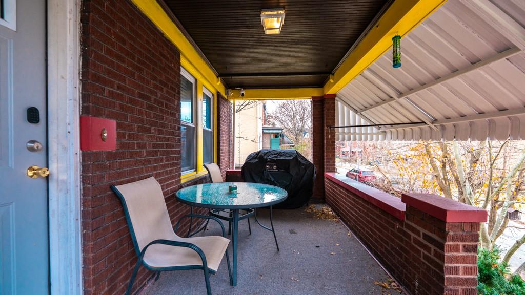 36 Grape Street Pittsburgh, PA 15210 - Photo 3 of 31 Gallery Image 3
