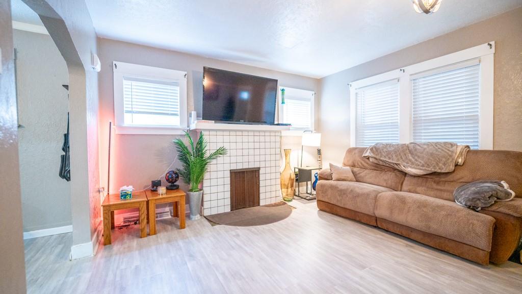 36 Grape Street Pittsburgh, PA 15210 - Photo 7 of 31 Gallery Image 7