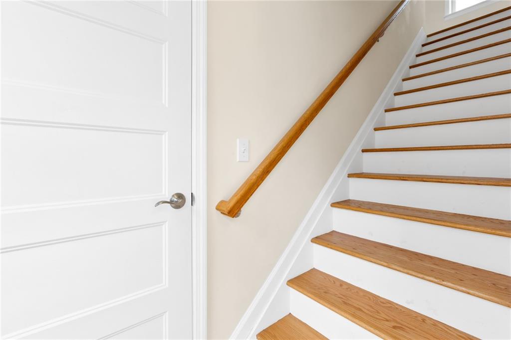 15 Stanton Road Brooklyn, NY 11235 - Photo 20 of 29 a view of entryway