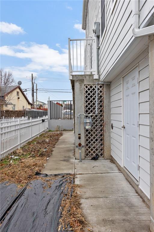 15 Stanton Road Brooklyn, NY 11235 - Photo 24 of 29 a view of entryway