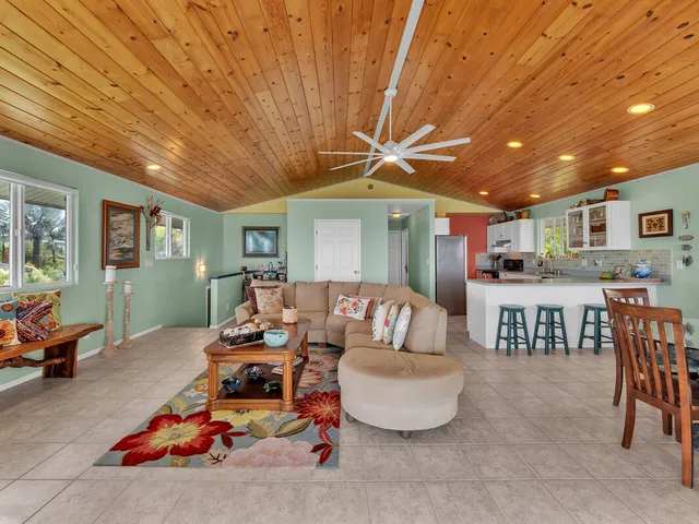 $1,300,000 | 15-947 Paradise Ala Kai Drive, Keaau, HI 96749