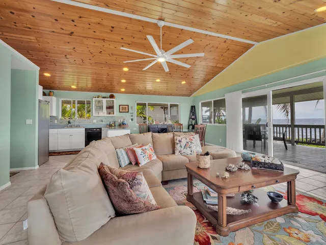 $1,300,000 | 15-947 Paradise Ala Kai Drive, Keaau, HI 96749