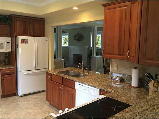 1010 Southeast Riverside Drive Stuart, FL 34996 - Photo 9 of 24 Gallery Image 9