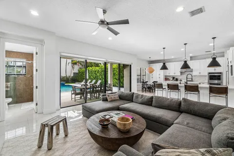 $1,999,000 | 9566 Eden Roc Court, Delray Beach, FL 33446