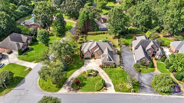 front view of house with a yard