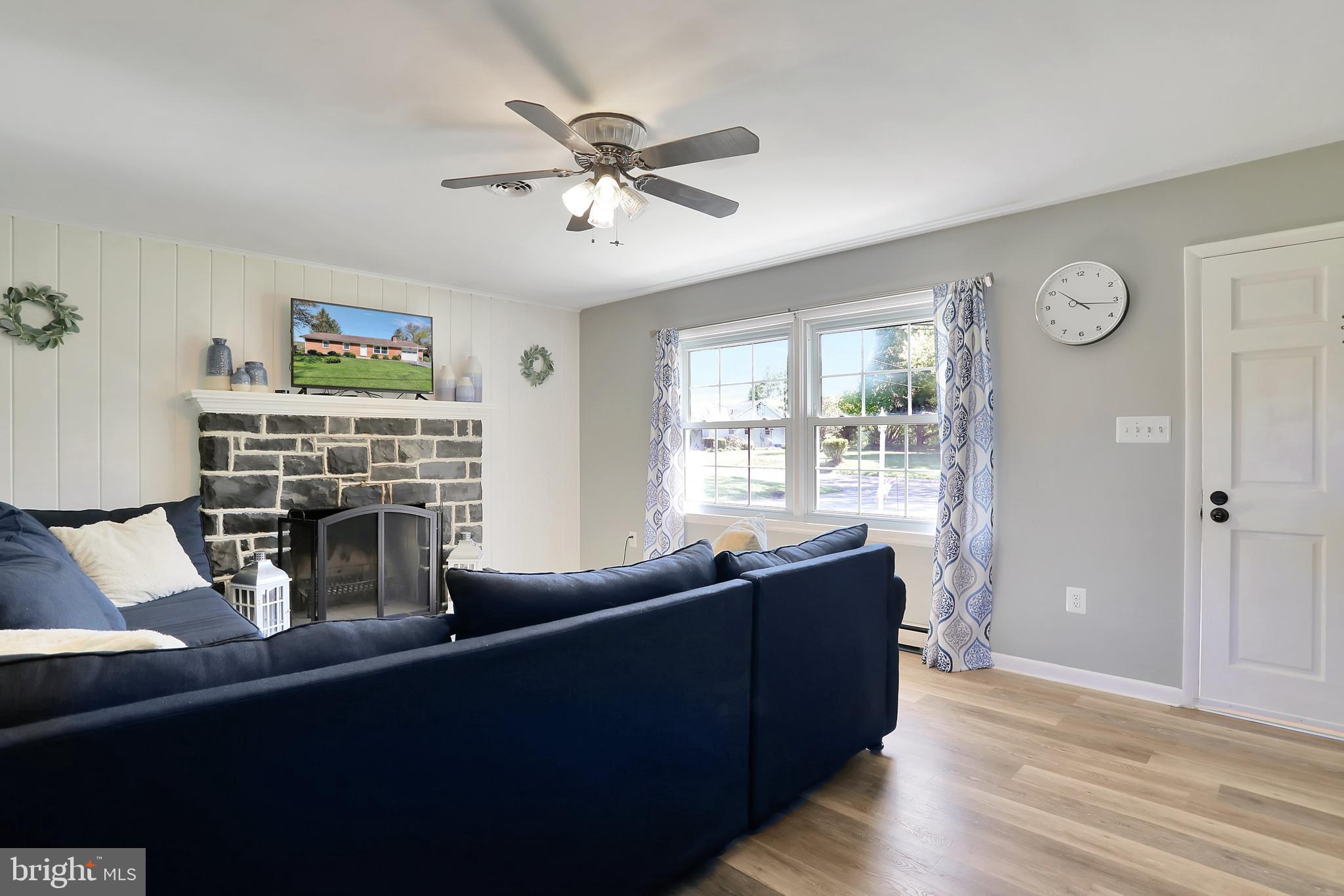 12526 Ashton Road Clear Spring, MD 21722 - Photo 8 of 40