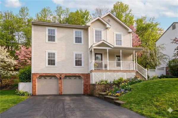 $427,000 | 125 Shelbourne Drive, Coraopolis, PA 15108