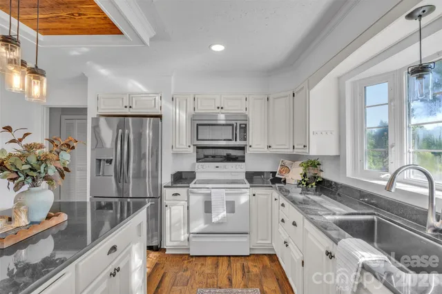 $3,000 | 462 Mock Mill Road, Statesville, NC 28677