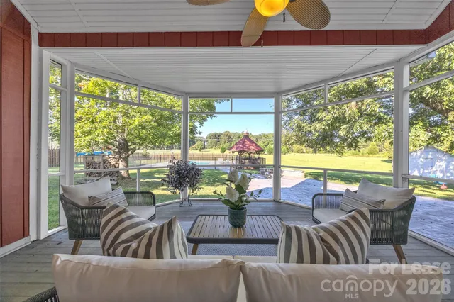 $3,000 | 462 Mock Mill Road, Statesville, NC 28677