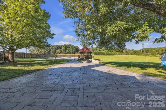 $3,000 | 462 Mock Mill Road, Statesville, NC 28677