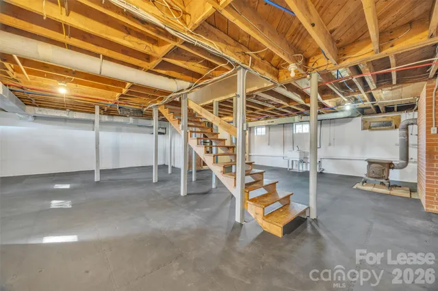 $3,000 | 462 Mock Mill Road, Statesville, NC 28677