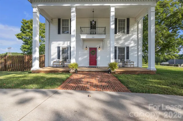 $3,000 | 462 Mock Mill Road, Statesville, NC 28677